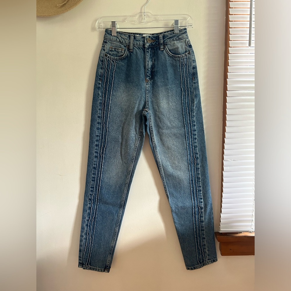 Urban Outfitters BDG Mom Jeans
